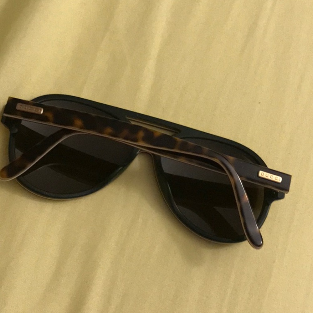Authentic Gucci Shades - Picture 6 of 8
